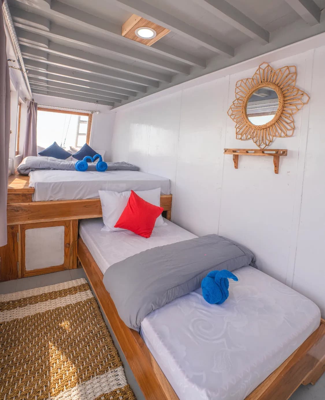 Private Cabin 1 - Komodo Labuan Bajo Phinisi Boat Cabin