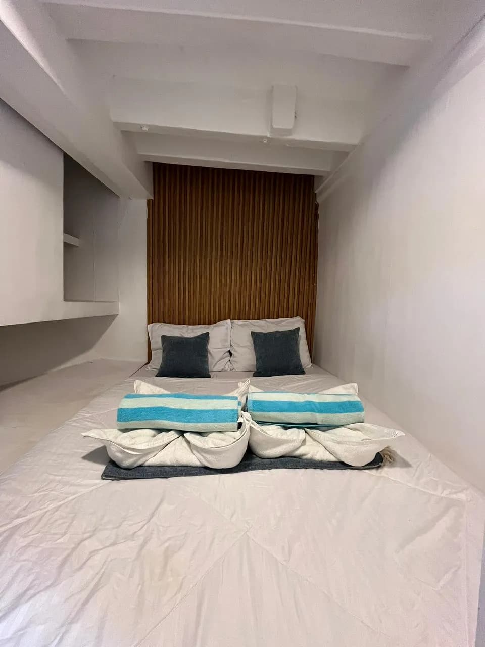 Guntur - Komodo Labuan Bajo Phinisi Boat Cabin