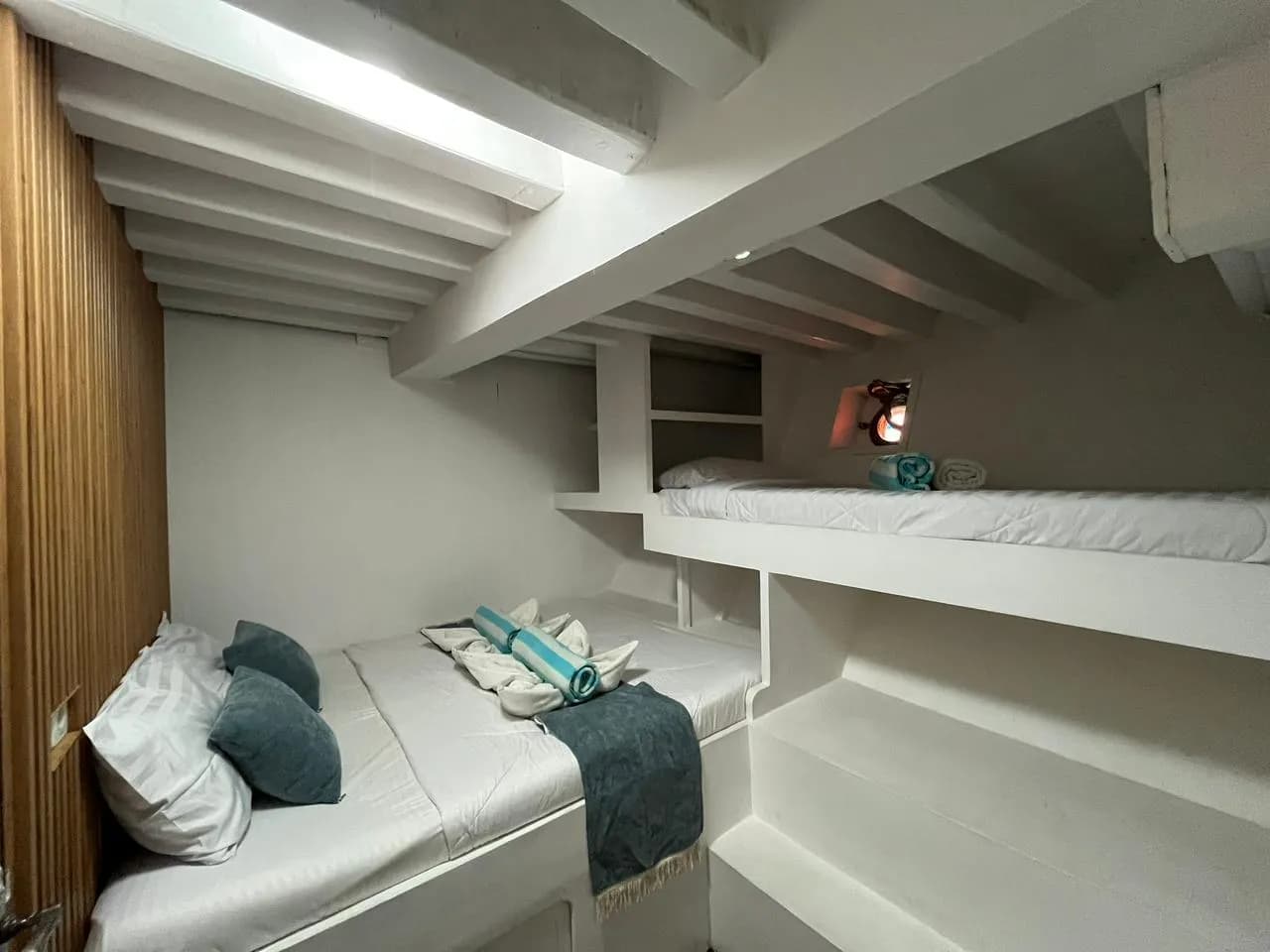 Ciremai - Komodo Labuan Bajo Phinisi Boat Cabin