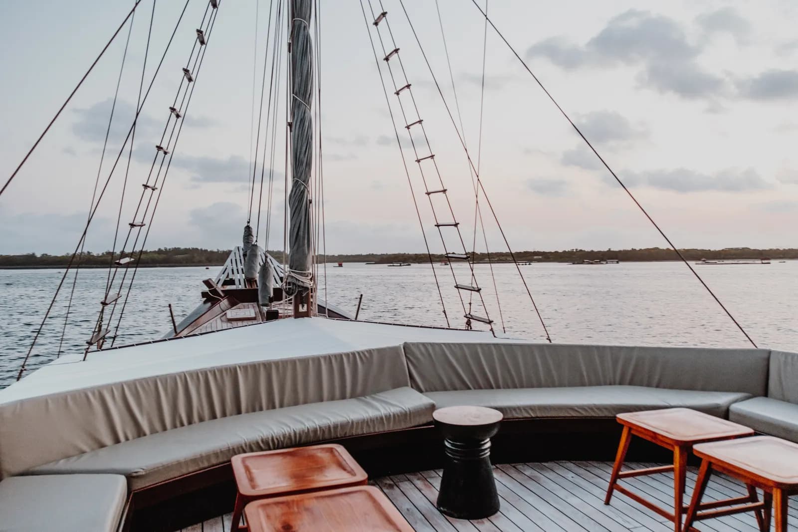 Komodo Tour 3D2N - Behike Luxury Phinisi - Komodo Tour 3D2N - Behike Luxury Phinisi - Full Day Tour Komodo