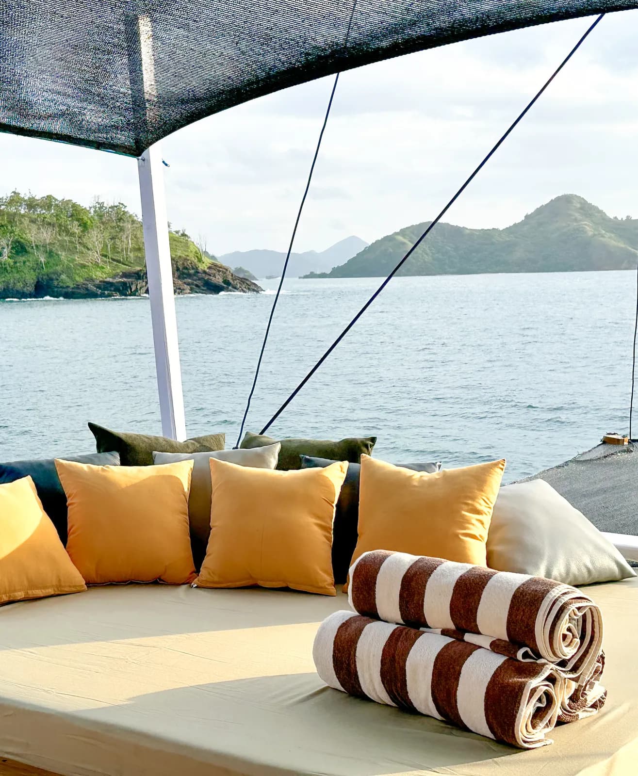 Komodo Tour 3D2N - Santemako Phinisi - Komodo Tour 3D2N - Santemako Phinisi - Full Day Tour Komodo