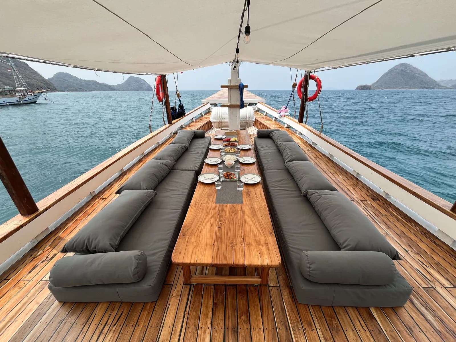 Komodo Tour 3D2N - Lanakila Phinisi - Komodo Tour 3D2N - Lanakila Phinisi - Full Day Tour Komodo