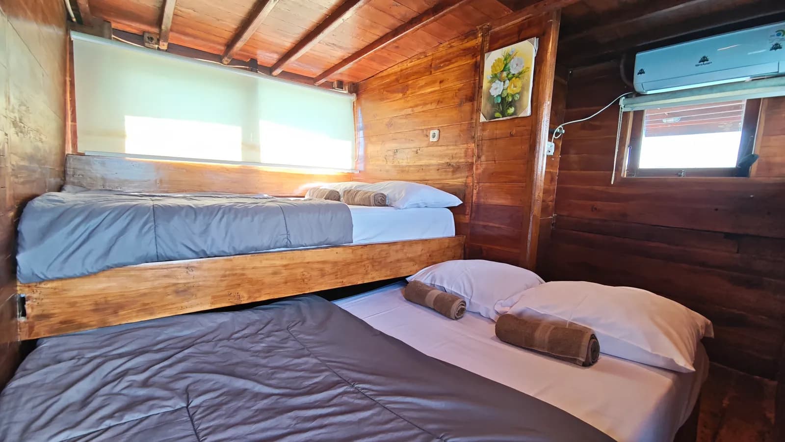 Private Cabin 2 - Komodo Labuan Bajo Phinisi Boat Cabin