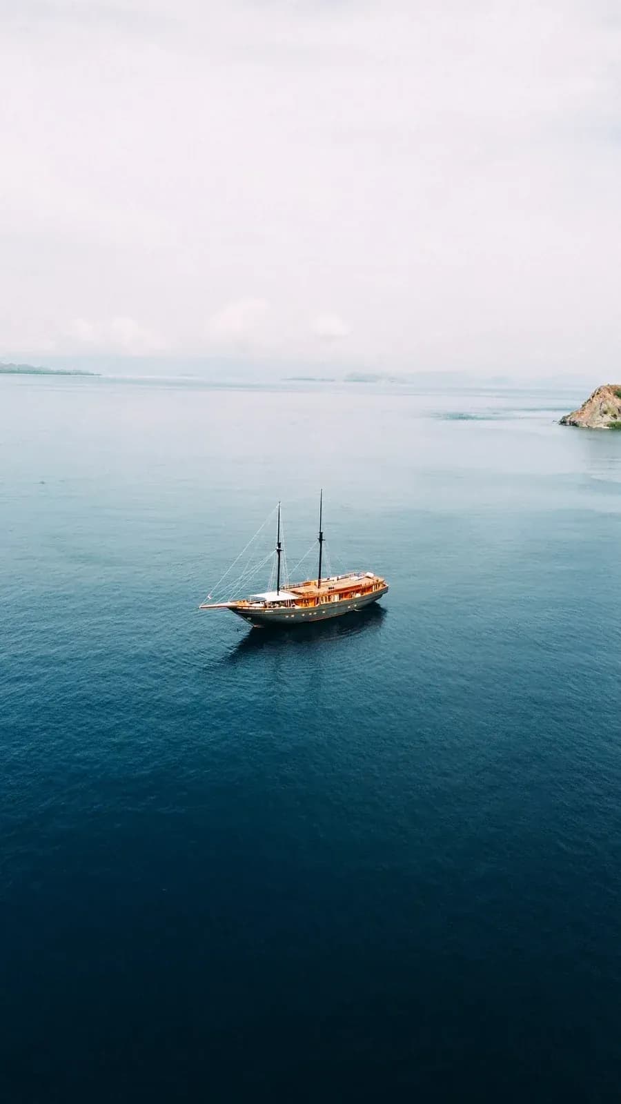 Komodo Tour 3D2N - Angelica Phinisi - Komodo Tour 3D2N - Angelica Phinisi - Full Day Tour Komodo