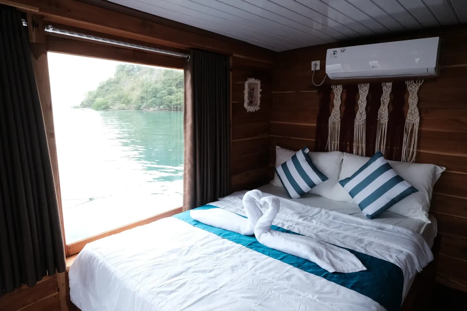 Private Charter – Arora - Private Charter – Arora - Full Day Tour Komodo