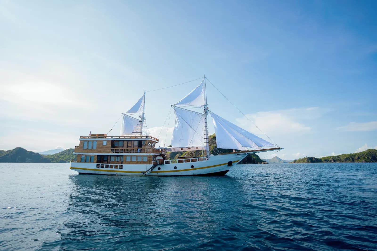 Private Charter – Barakati - Private Charter – Barakati - Full Day Tour Komodo