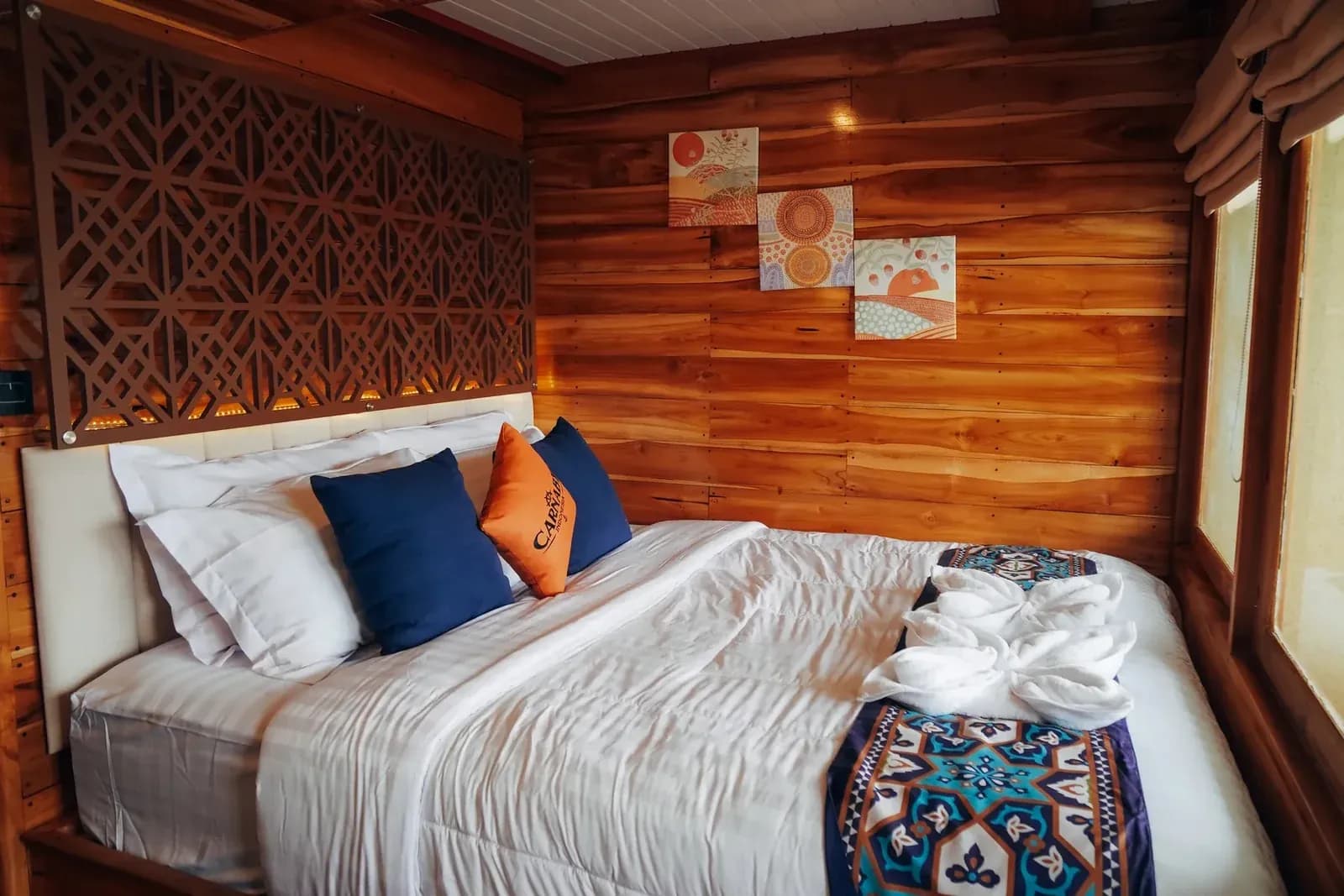 Takalar Cabin - Komodo Labuan Bajo Phinisi Boat Cabin