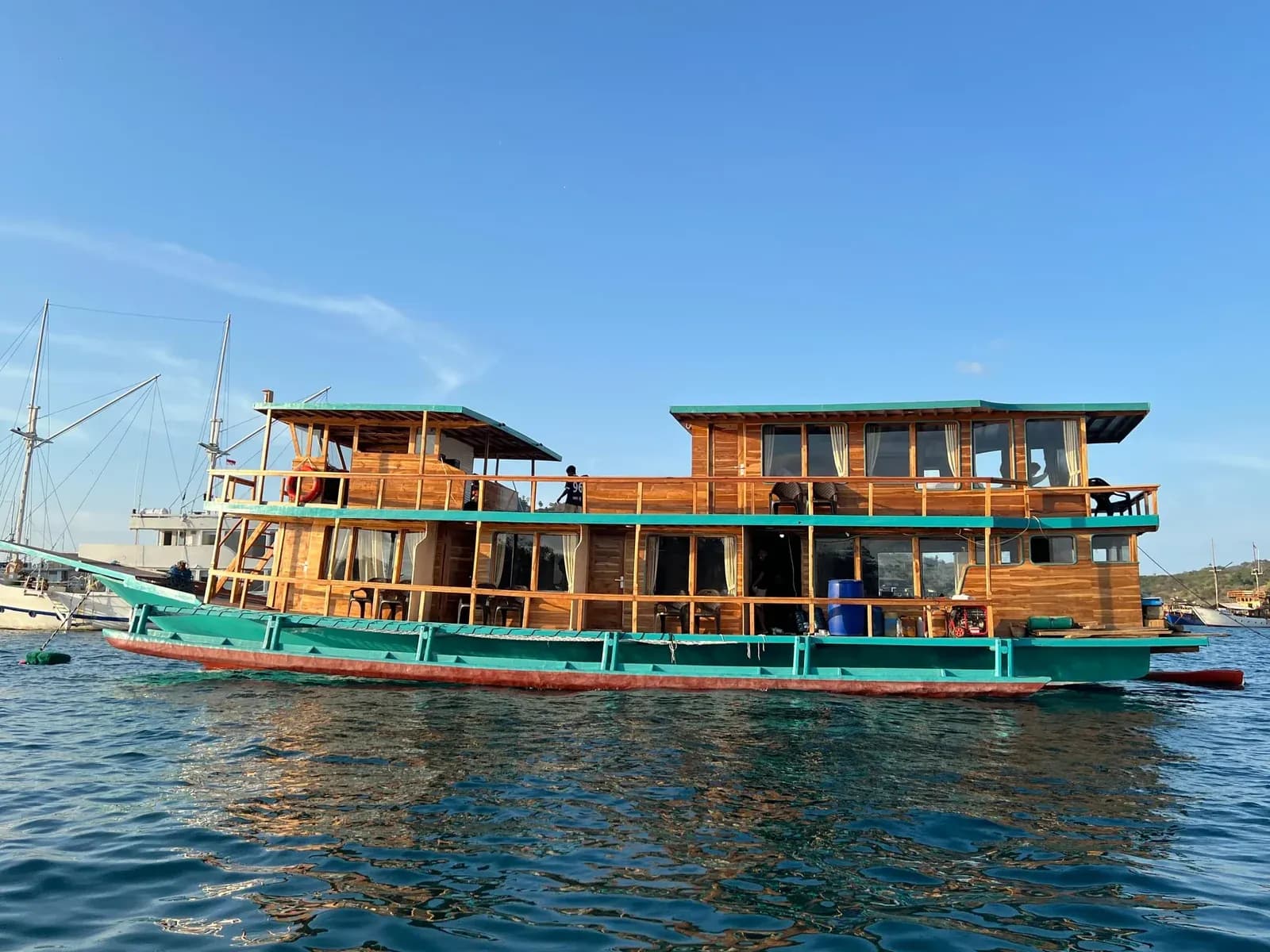 Private Charter – GAN - Private Charter – GAN - Full Day Tour Komodo