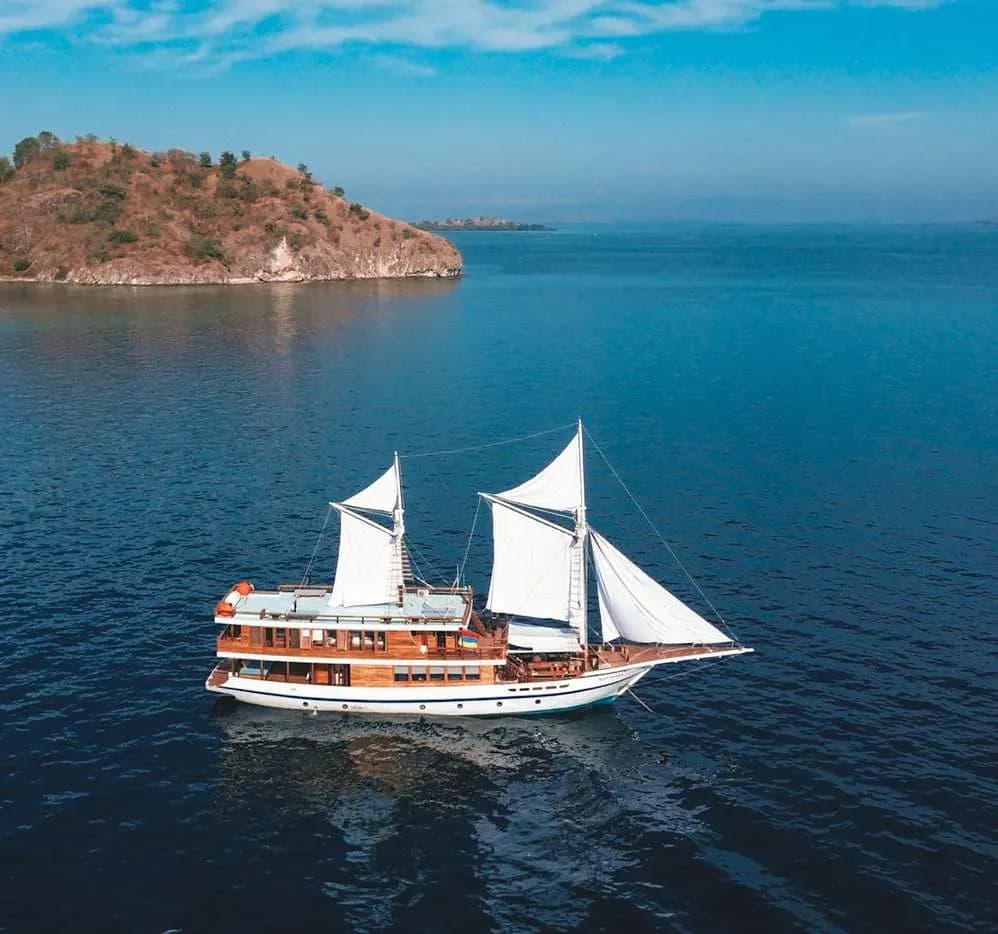 Private Charter – Kanthaka - Private Charter – Kanthaka - Full Day Tour Komodo