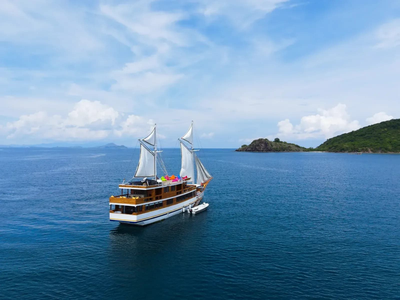Private Charter – Lamain Voyage 1 - Private Charter – Lamain Voyage 1 - Full Day Tour Komodo