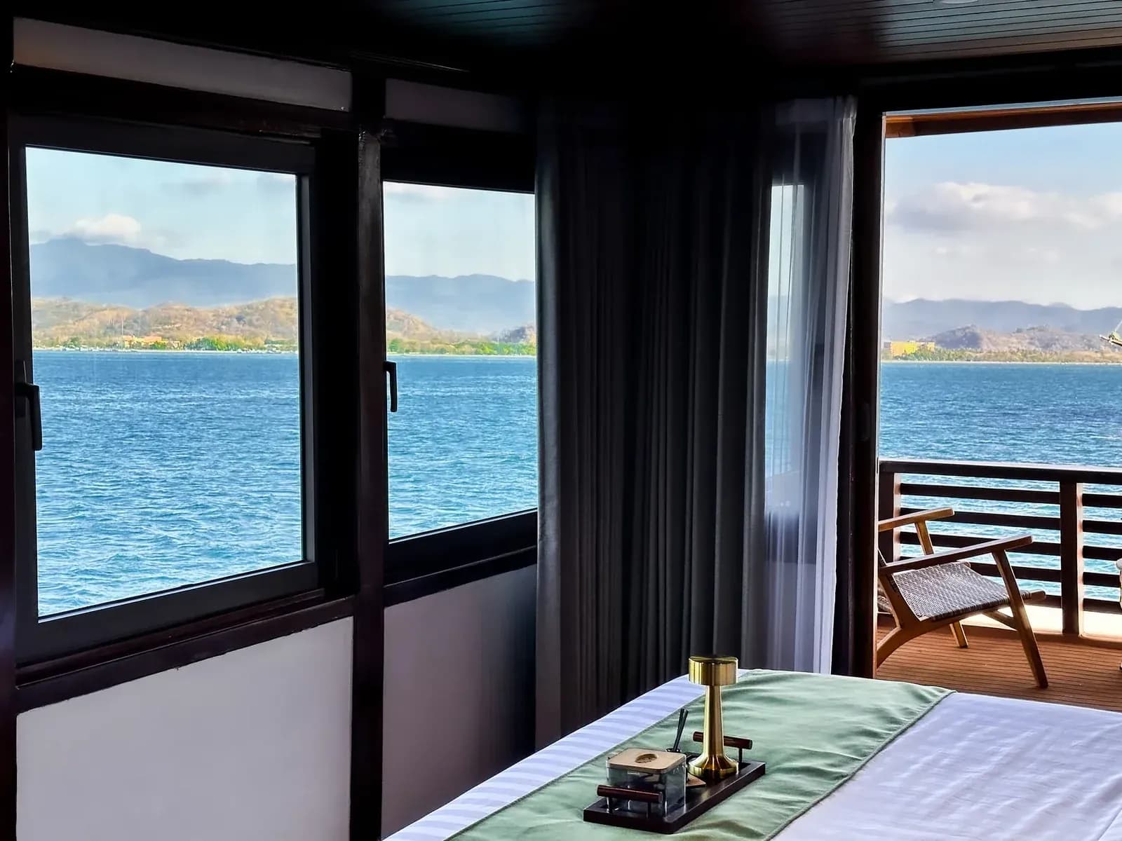 Private Charter – Neptune - Private Charter – Neptune - Full Day Tour Komodo