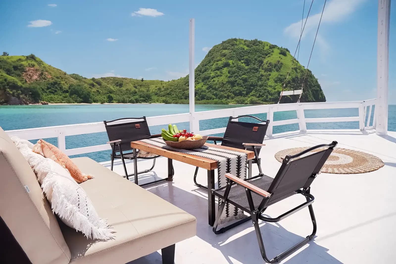 Private Charter – Nusantara Karya - Private Charter – Nusantara Karya - Full Day Tour Komodo