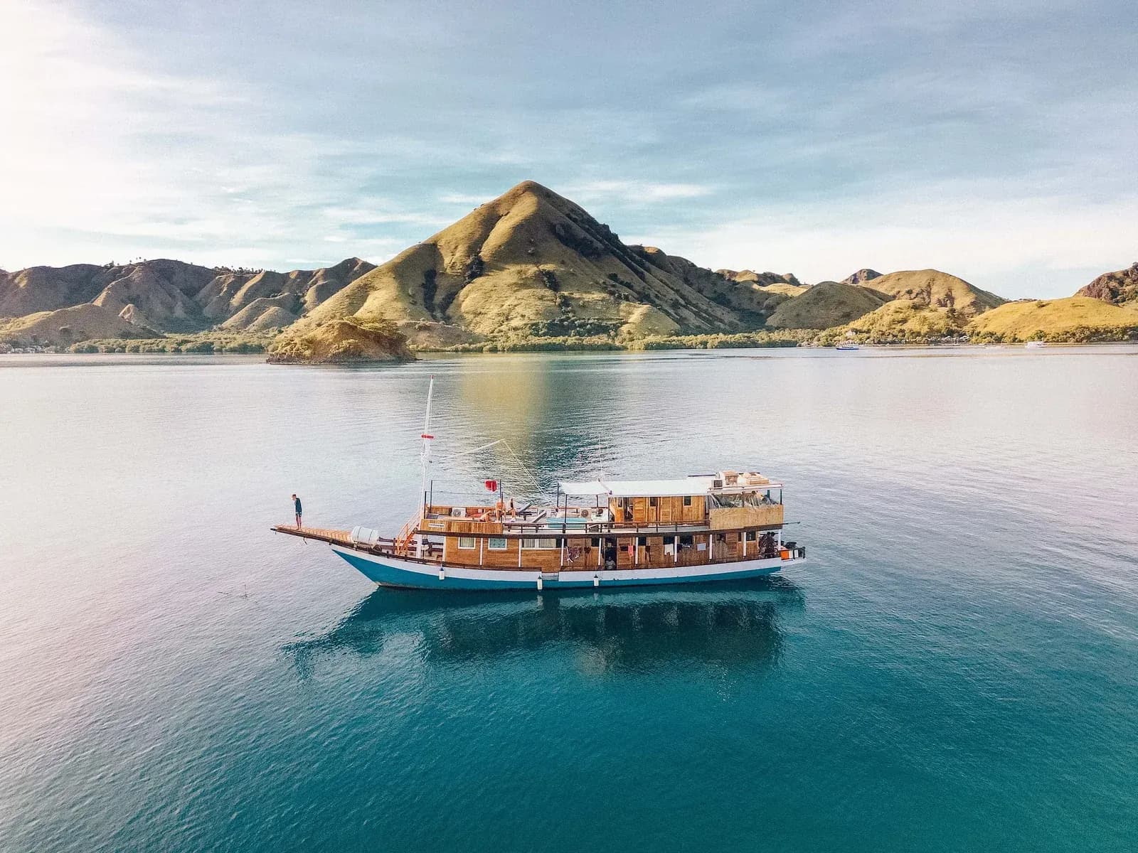 Private Charter – Pesona Bajo - Private Charter – Pesona Bajo - Full Day Tour Komodo