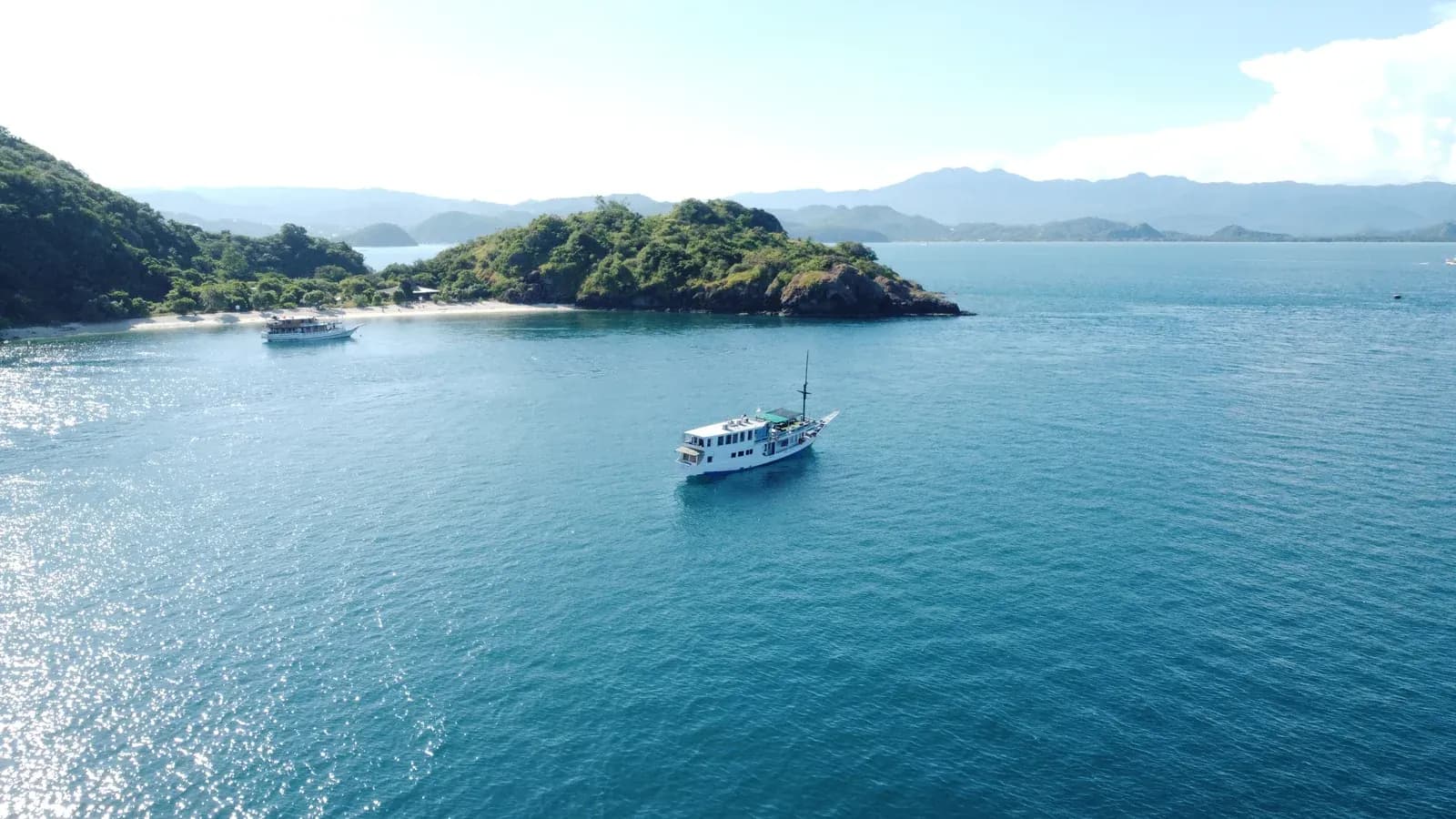 Private Charter – Princes Lala - Private Charter – Princes Lala - Full Day Tour Komodo