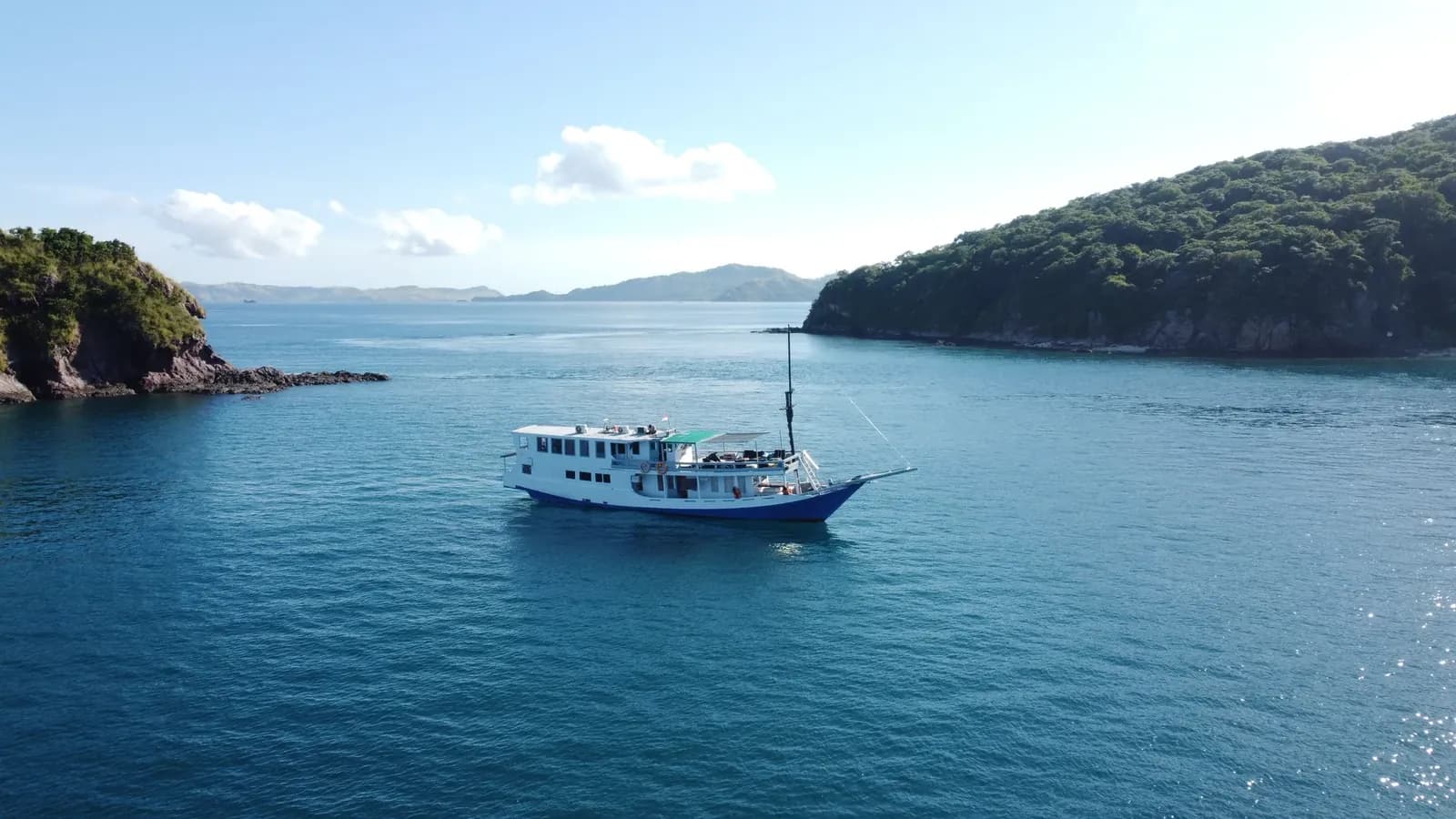 Private Charter – Princes Lala - Komodo Labuan Bajo Phinisi Boat Tour Package