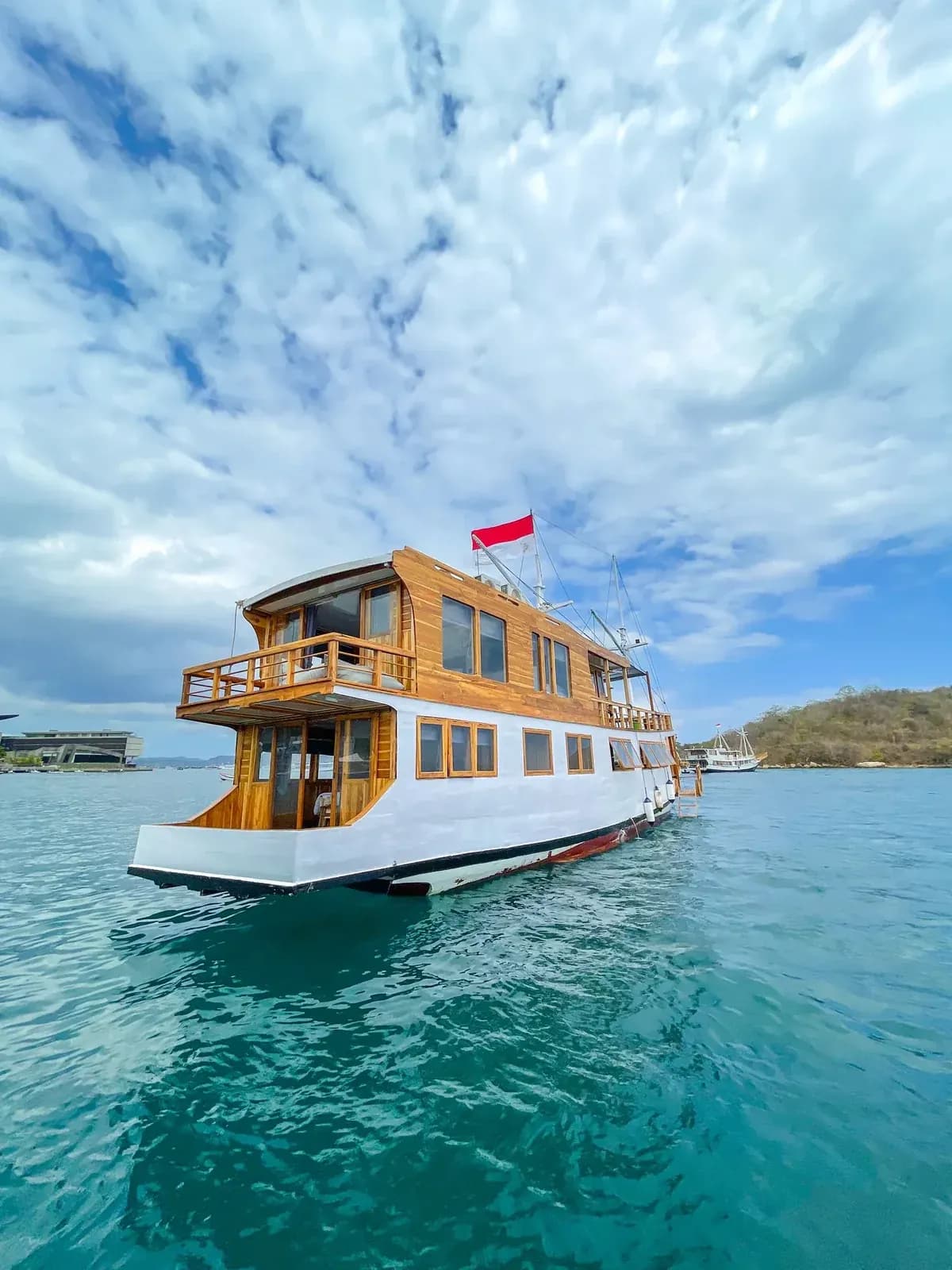 Private Charter – Raja Bintang 2 - Private Charter – Raja Bintang 2 - Full Day Tour Komodo