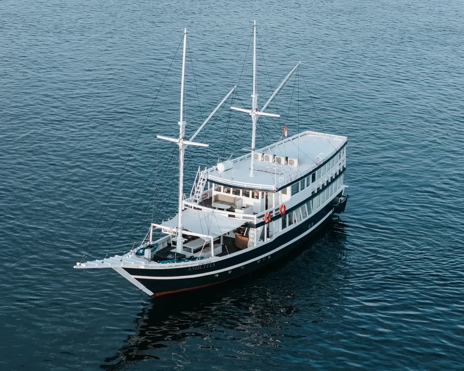 Private Charter – Tara - Komodo Labuan Bajo Phinisi Boat Tour Package