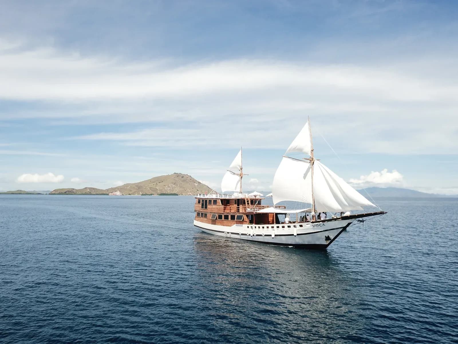 Private Charter – Vinca - Private Charter – Vinca - Full Day Tour Komodo