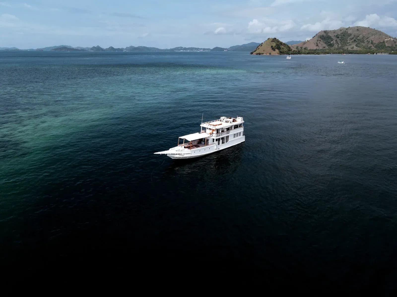 Private Charter – Zendaya - Private Charter – Zendaya - Full Day Tour Komodo